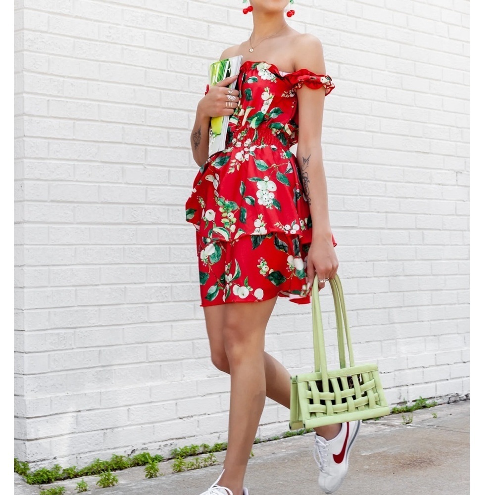ByEgreis Off shoulder floral dress in size XL - Picture 2 of 5